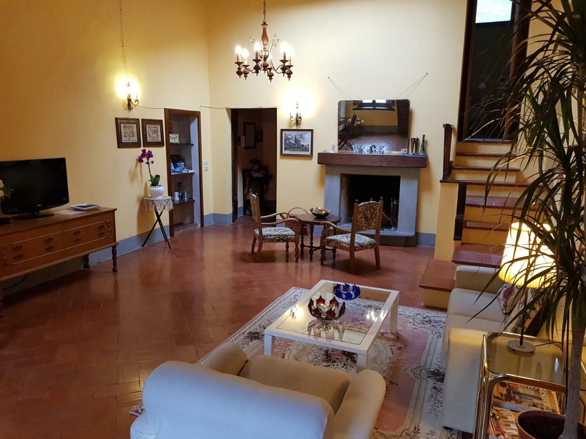 Appartamento Valle Verde Buti Kültér fotó